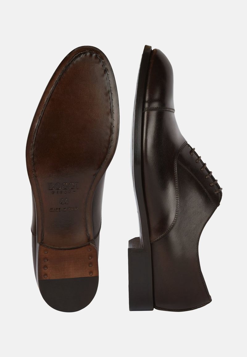 Brown Leather Oxford Style Shoes