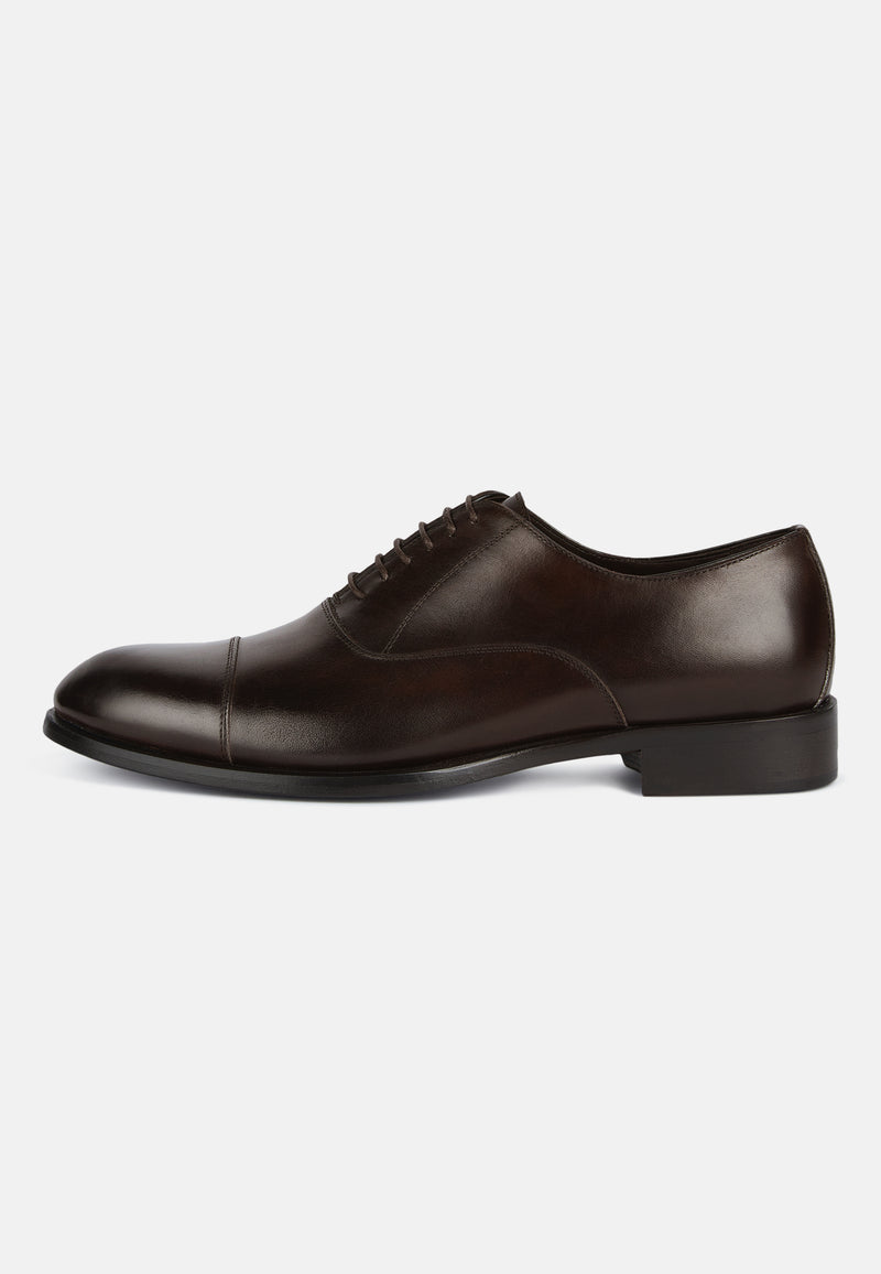 Brown Leather Oxford Style Shoes