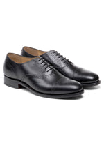 CLASSIC LEATHER SHOE WITH TIP FLOWER DESIGN AND GOODYEAR CONSTRUCTION